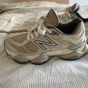 Women's Tan and Cream Sneakers